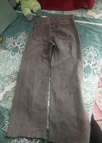 Düğmeli Gri Bağlama Desenli Bol Kesim Jean - Görsel 2