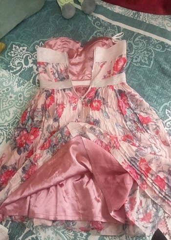 Pembe Çiçekli Straplez Elbise - Görsel 3