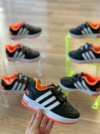 Adidas Unisex Süper Rahat