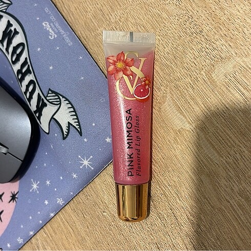 Victoria's secret lip gloss
