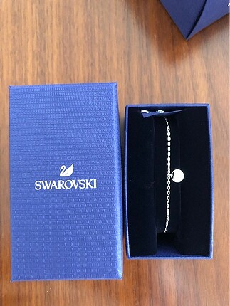 Swarovski bileklik