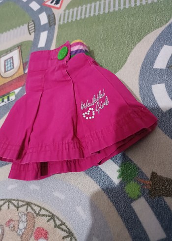 Pembe Renkli Kız Çocuk Fırfırlı Etek