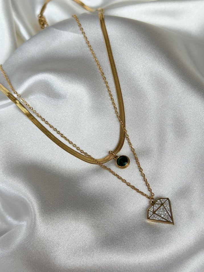 Altın Renkli Mini Zincir Detaylı Kadın Kolye - Görsel 2