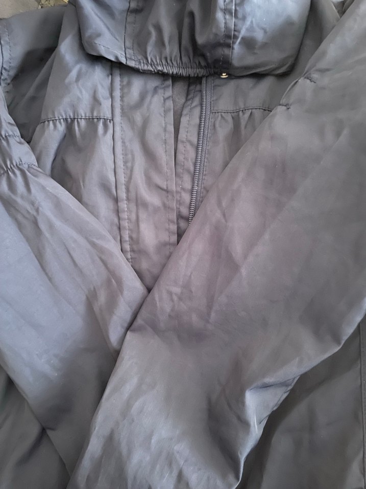 Benetton İnce yağmurluk mont - Görsel 4