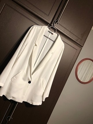 Beyaz Blazer Ceket