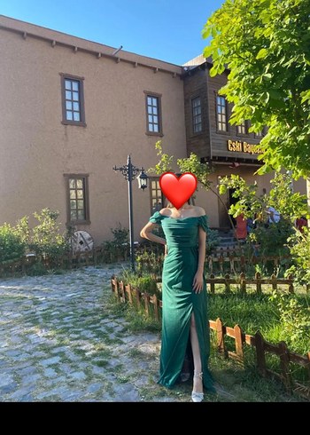 Parlak yeşil Drapeli Uzun Abiye Elbise - Görsel 3