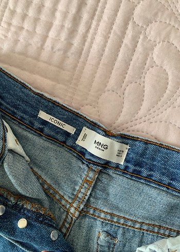 Düğmeli Mavi Kadın Denim Mini Şort - Görsel 3