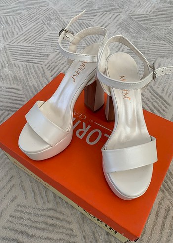 Beyaz Platform Topuklu Kadın Abiye Ayakkabı - Görsel 4