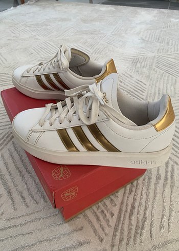 Adidas Kadın Sneaker - Görsel 2
