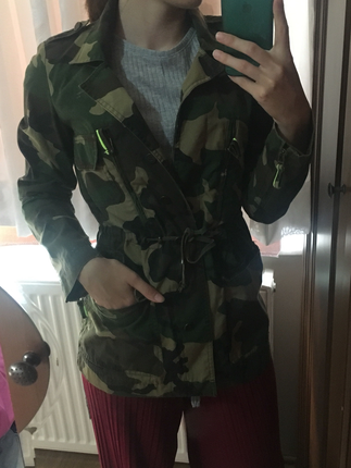 34 Beden Asker model ceket