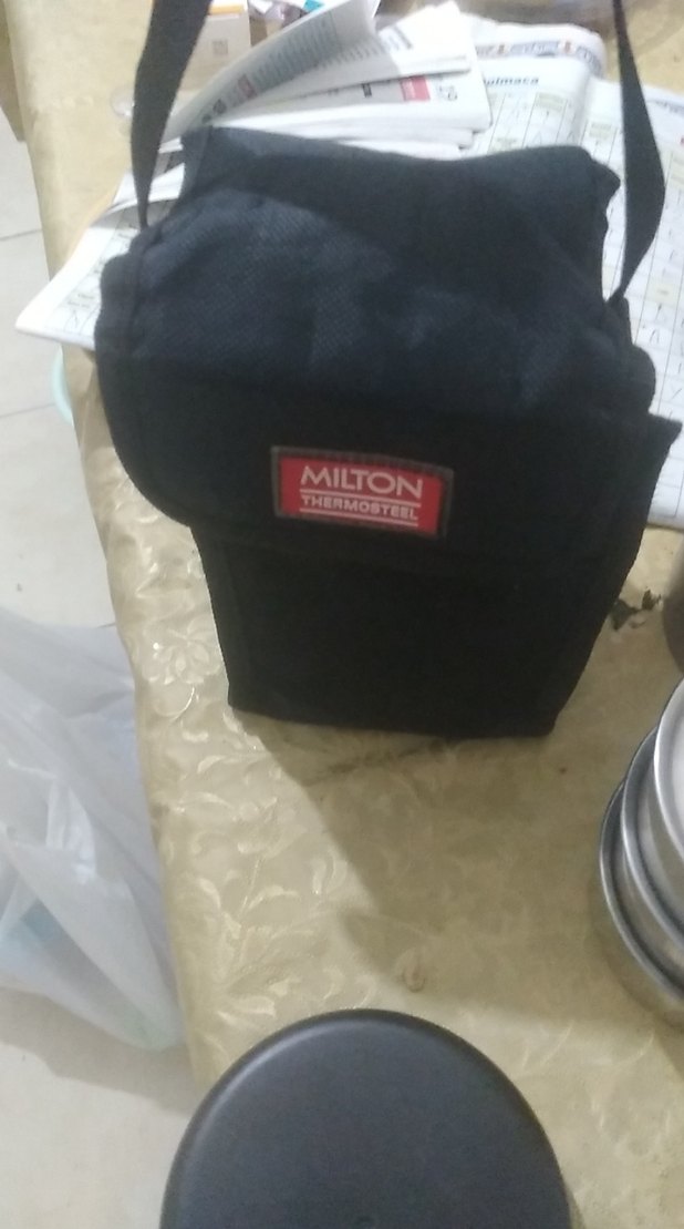 Milton Siyah Termos ve Taşıma Çantası - Görsel 4