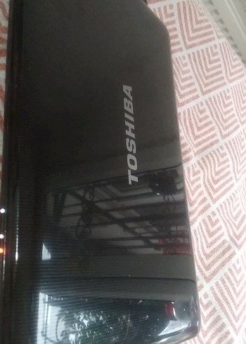 Lacivert Toshiba Dizüstü Bilgisayar - Görsel 8