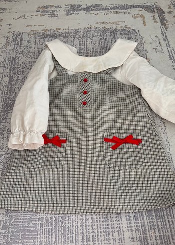 Uzun Kollu Gri Nakışlı Kız Elbisesi