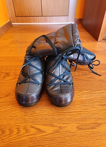 Moonboot 37 numara 