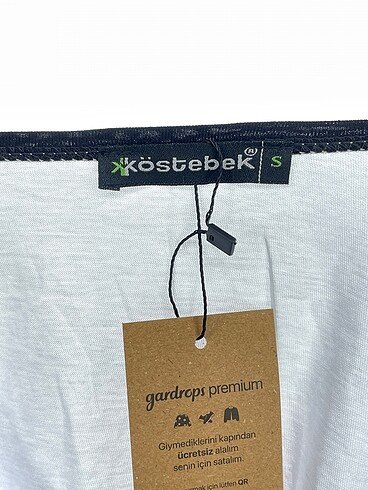 s Beden beyaz Renk Diğer T-shirt %70 İndirimli.