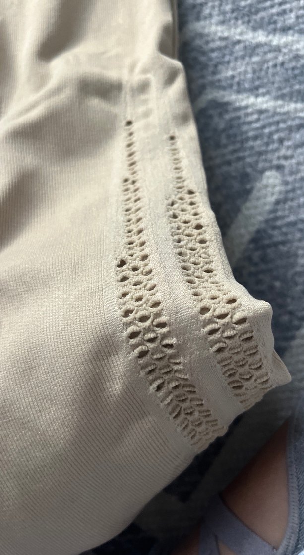 Bej Kadın Spor Tayt - Esnek ve Rahat - Görsel 3