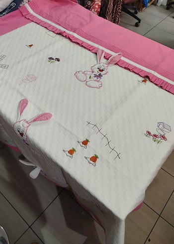 Pembe Tavşan Figürlü Bebek pike takımı - Görsel 3