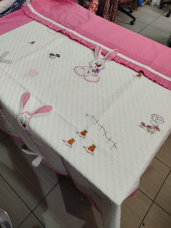 Pembe Tavşan Figürlü Bebek pike takımı - Görsel 3