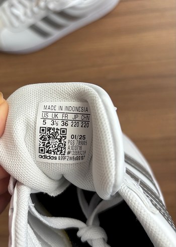 36 Beden beyaz Renk Adidas vl court base spor ayakkabı