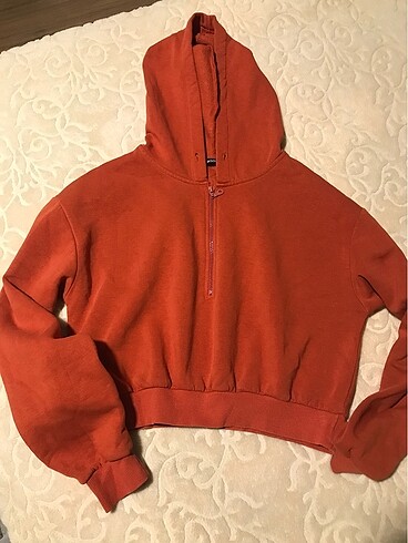 Kapüşonlu sweat