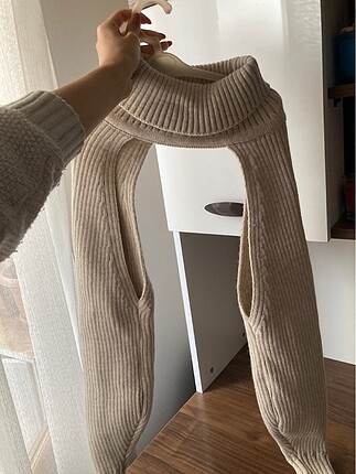 Zara Model Yarım Gövdeli Kazak