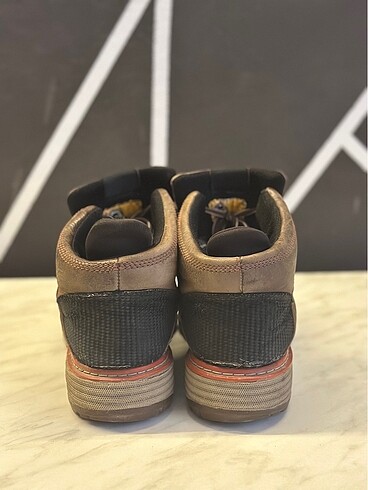 CAT ERKEK GORETEX BOT - Görsel 5