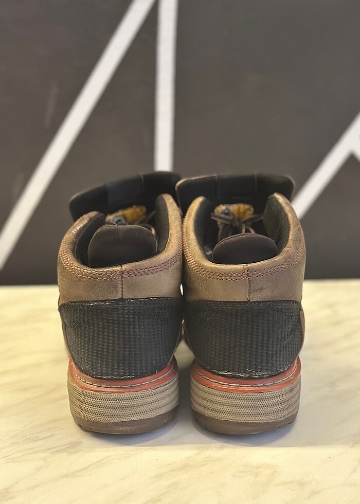 CAT ERKEK GORETEX BOT - Görsel 5