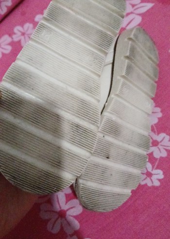 Kız Çocuk Beyaz Tokalı Babet Ayakkabı - Görsel 3