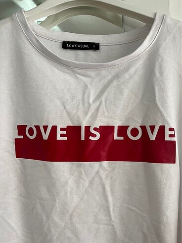 LC Waikiki love is love sweatshirt