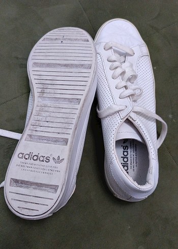 Beyaz Bağcıklı Adidas Spor Ayakkabı - Görsel 5