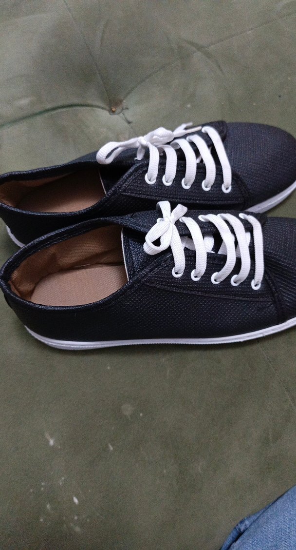 Siyah Bağcıklı Günlük Kadın Spor Ayakkabı - Görsel 2