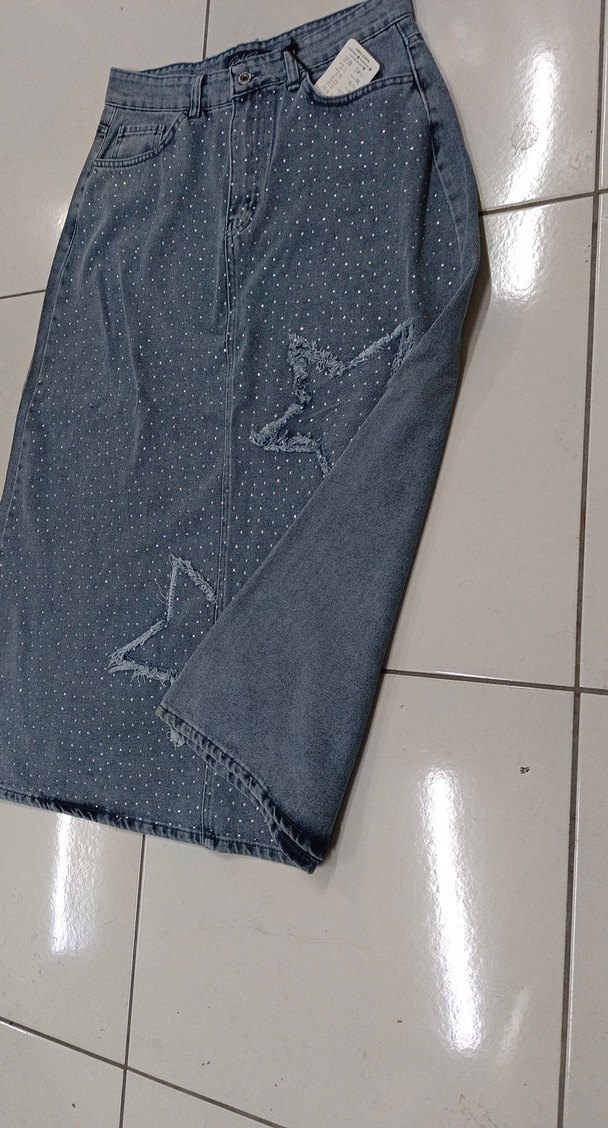 Payetli Nakışlı Uzun Denim Etek - Görsel 3