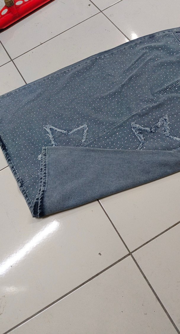 Payetli Nakışlı Uzun Denim Etek - Görsel 2