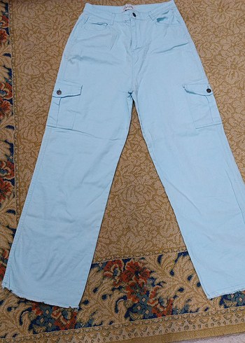 Pastel Mavi Düğmeli Bol Kesim Kadın Kot Pantolon