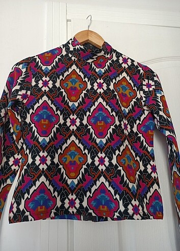 Zara ETNİK DESENLİ BLUZ 