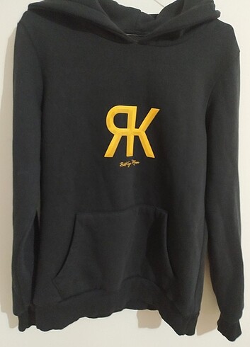 Siyah sweatshirt 