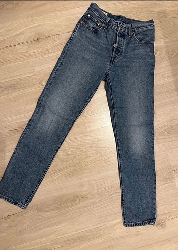 Orjinal Levis 501 Jean 25 /30 - Görsel 2