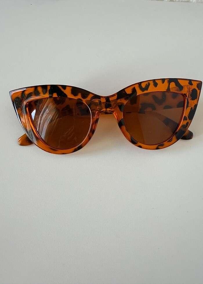 kadın güneş gözlüğü - Görsel 2