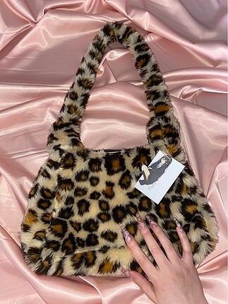 Leopar Baget