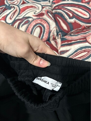 xs Beden bershka eşofman altı