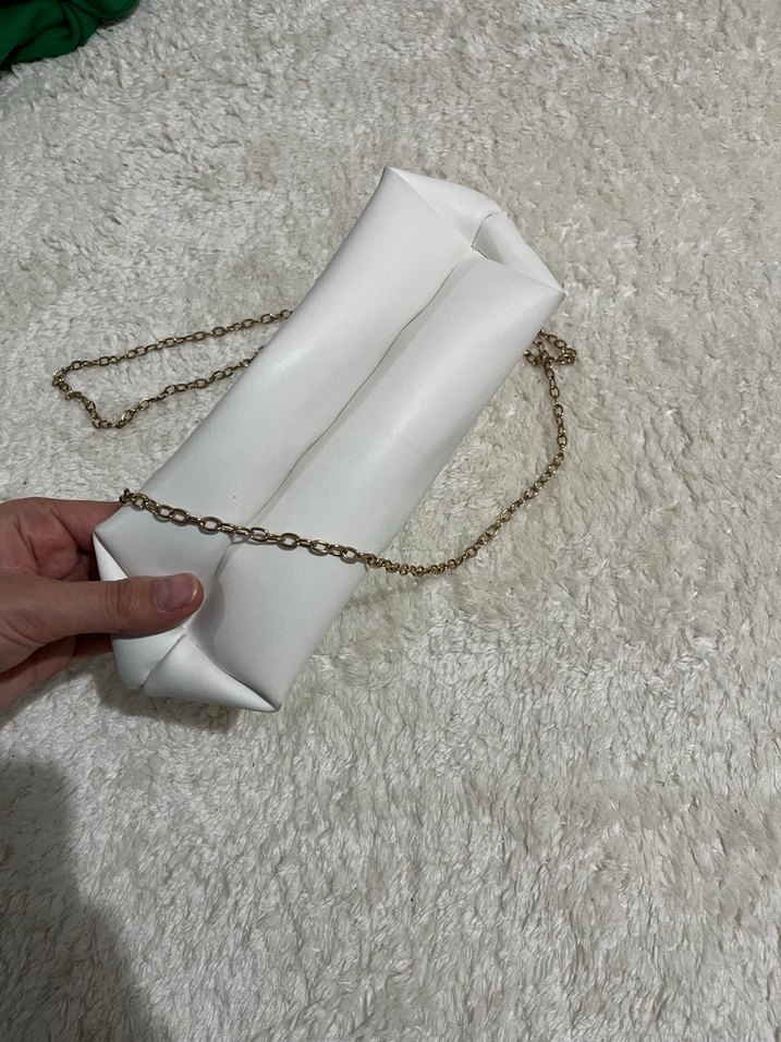 Beyaz Kadın Minimalist El Çantası - Görsel 4