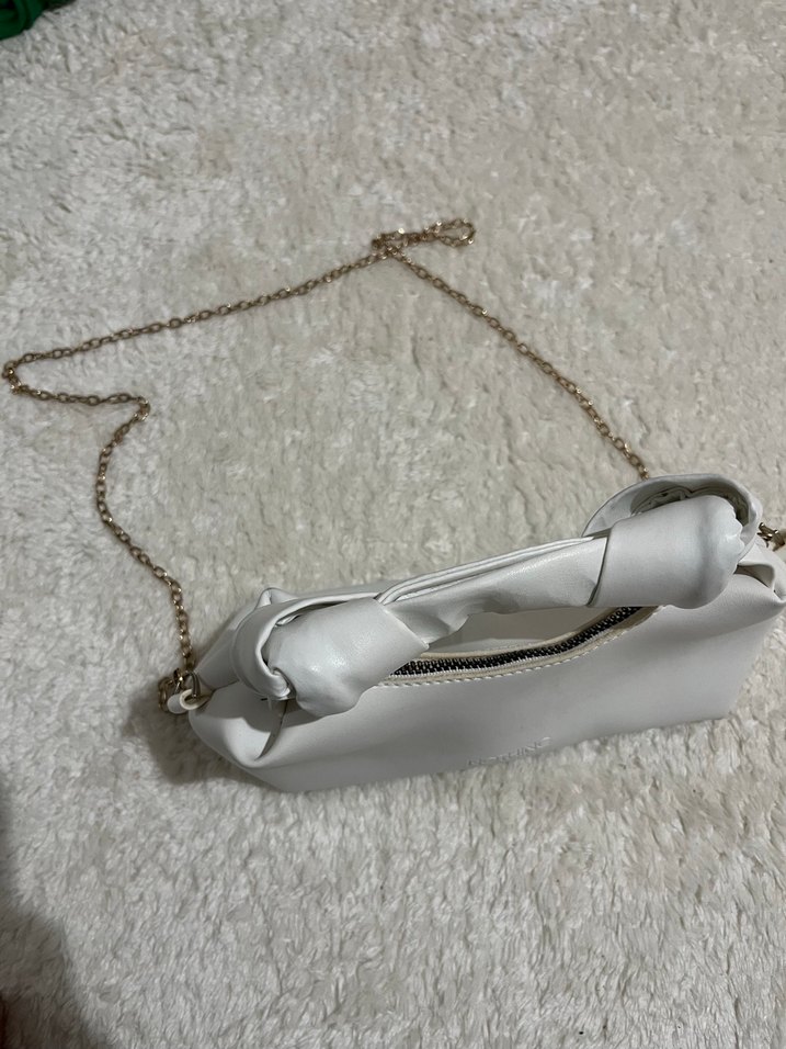 Beyaz Kadın Minimalist El Çantası - Görsel 2