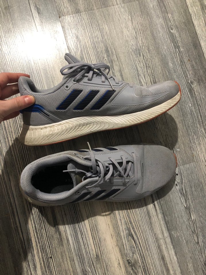Adidas Gri Spor Ayakkabı — görsel 2/8