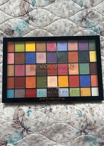 Revolution Çok Renkli Far Paleti - Görsel 2