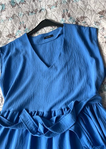 Mavi Keten V Yakalı Midi Elbise - Görsel 3