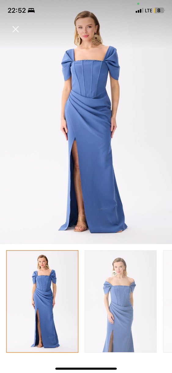 Mavi İşlemeli Uzun Kadın Abiye Elbise - Görsel 3