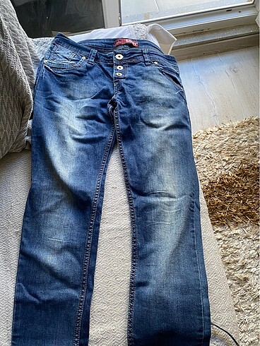 Kilroy Jeans Pantolon
