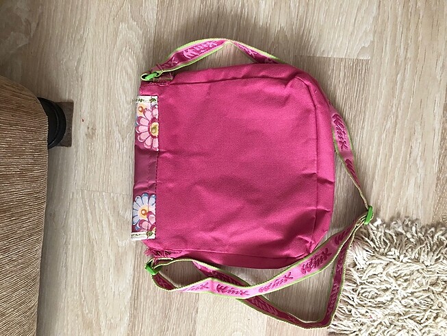  Beden Winx çanta
