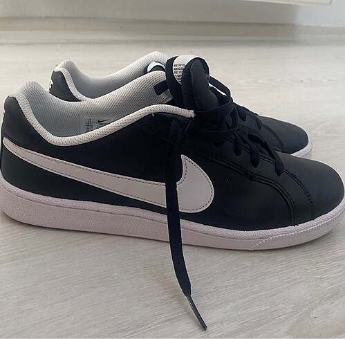 44 Beden nike court royale