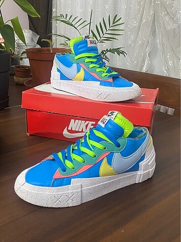 Nike Blazer Low sacai KAWS Neptune Blue